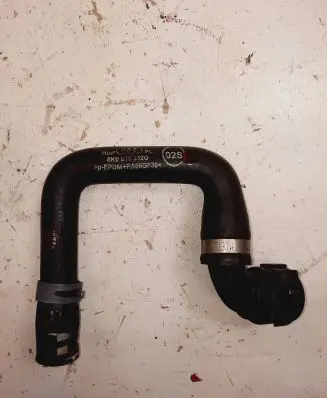 Audi A5 8T 8F Engine coolant pipe/hose 8K0819332G