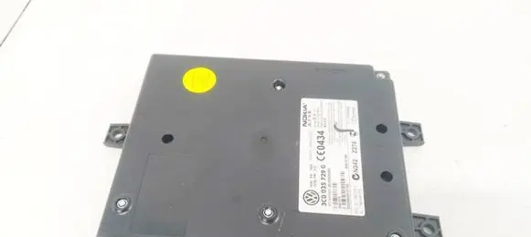 Volkswagen PASSAT B6 Bluetooth control unit module 3C0035729G