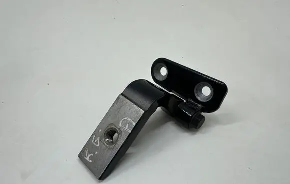 BMW 5 G30 G31 G38 Rear door lower hinge 