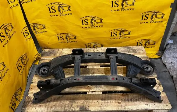Ford Escape III Rear beam 