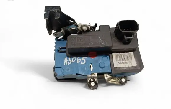 Volvo V70 Coupe door lock (next to the handle) 30699746