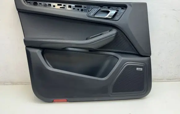 Porsche Macan (95B) Front door card panel trim 95B867011