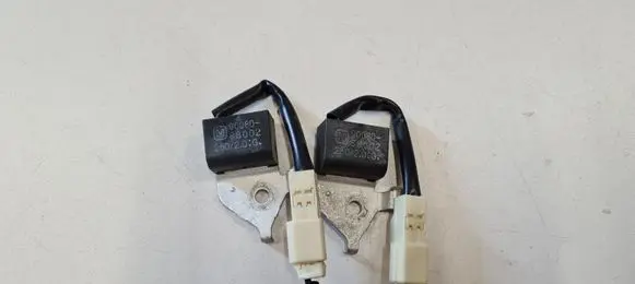 Toyota Avensis T250 Sensor 9008088002