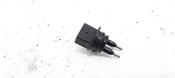 Audi A6 S6 C6 4F Windshield washer fluid level sensor 7M0919376