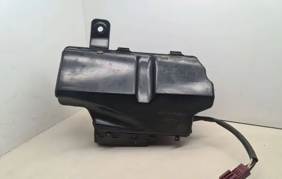 Mercedes-Benz E W211 Tailgate hydraulic pump motor A2118000435 A2118209426