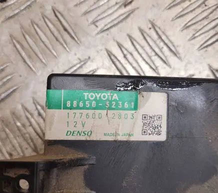 Toyota Yaris Other control units/modules 8865052361 1776002803