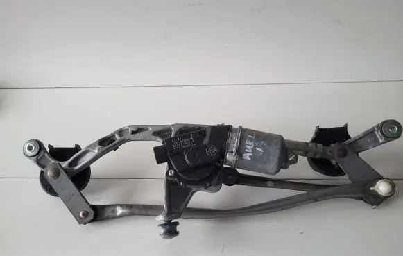 Toyota Auris E180 Wiper motor 8511002330