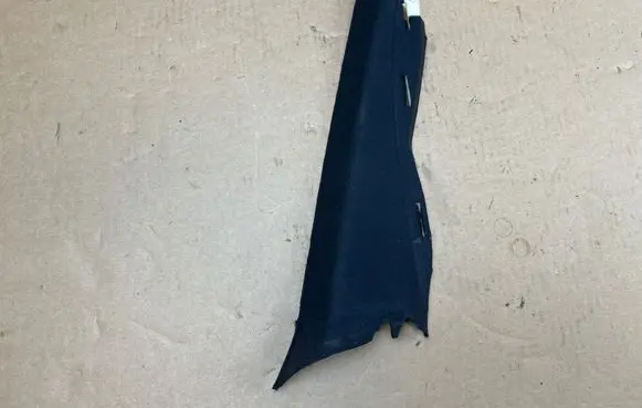 BMW 5 E60 E61 (C) pillar trim 7049902