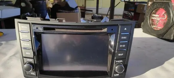 Navigation unit CD/DVD player