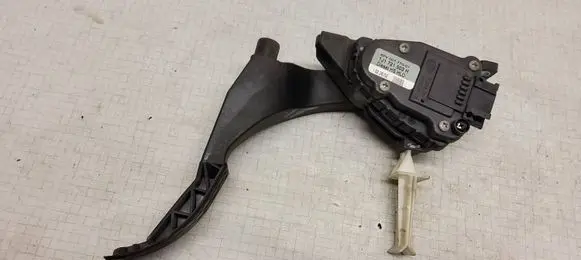 Seat Toledo II (1M) Accelerator throttle pedal 1J1721503H 6PV00777001