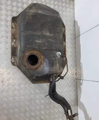 Nissan Terrano Fuel tank 