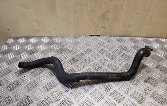 Subaru Legacy Engine coolant pipe/hose