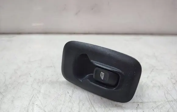 Volvo XC90 Electric window control switch 30658696