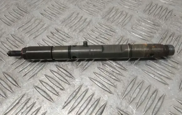 Audi A6 S6 C5 4B Fuel injector 059130201F 0432133795