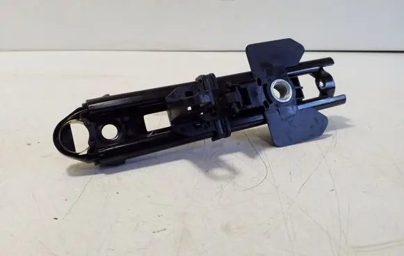Audi Q3 8U Seat belt adjustment rail 8T8857833