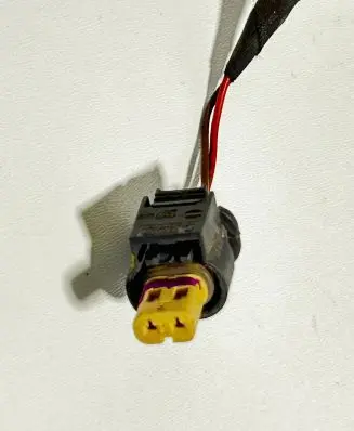 Skoda Superb B8 (3V) Fuel injector wires 4F0973702A 18535