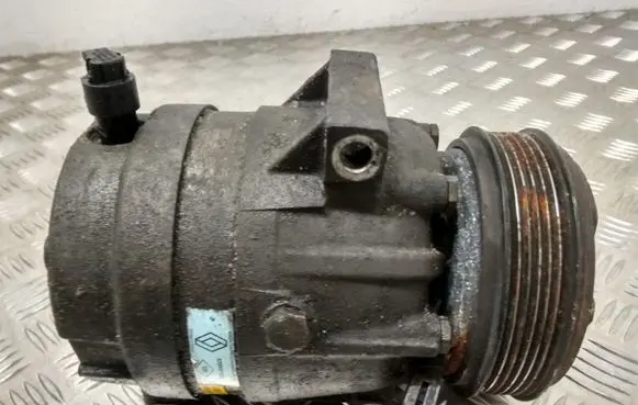 Renault Laguna II Air conditioning (A/C) compressor (pump) 8200021822