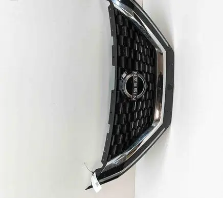 Nissan Qashqai J12 Front grill 623106UA2A