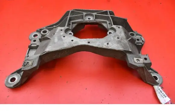 Audi A8 S8 D4 4H Gearbox mounting bracket 