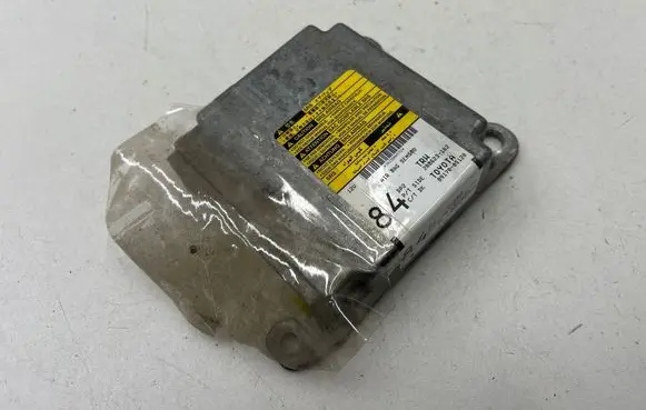 Toyota Avensis T250 Airbag control unit/module 208623102 8917005120