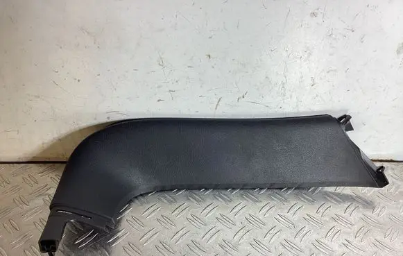 Porsche Cayenne (92A) Tailgate trim 7P5867587A