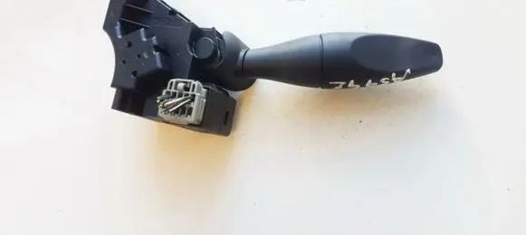 Ford Focus Indicator stalk 98AG13335AG