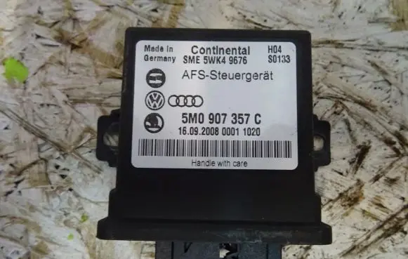 Volkswagen PASSAT CC Engine control unit/module 5M0907357C