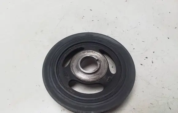 Ford Focus Crankshaft pulley E110124A