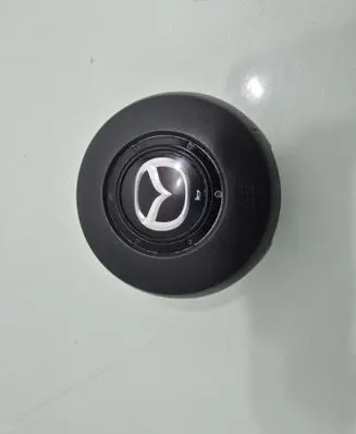 Mazda CX-7 Steering wheel airbag E22357K00