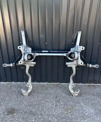 Audi Q7 4M Front subframe 4M0399315L