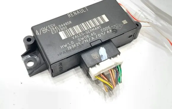 Renault Captur II Parking PDC control unit/module 284L04495R