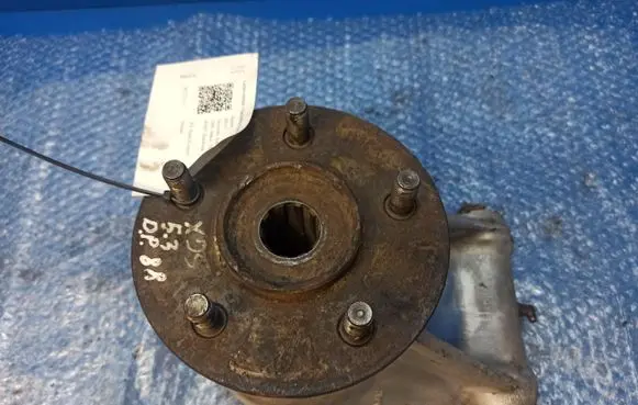 Jaguar XJS Rear wheel hub CBC1740C
