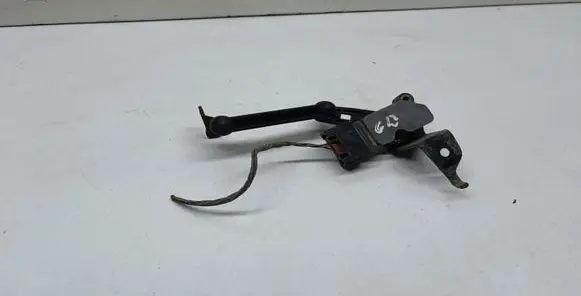 BMW 2 F46 Headlight/headlamp level sensor 6870200
