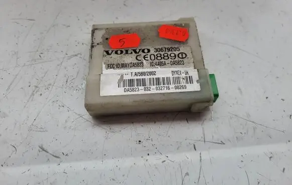 Volvo V70 Alarm control unit/module 30679205 4405ADA5823 TA5802002