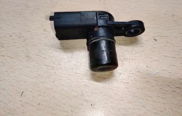 Cadillac SRX Crankshaft position sensor 12615371