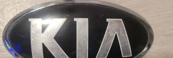 KIA Optima Manufacturer badge logo/emblem 863183R500