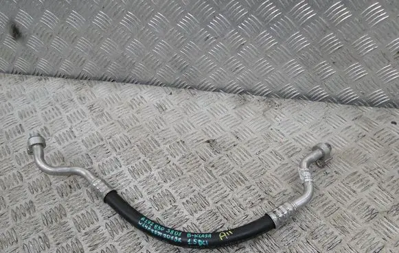 Mercedes-Benz B W247 Air conditioning (A/C) pipe/hose 