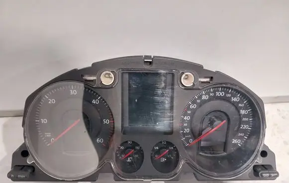 Volkswagen PASSAT B6 Speedometer (instrument cluster) A2C53145550
