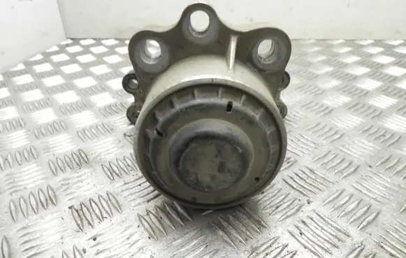 Ford Tourneo Engine mount bracket G2911262