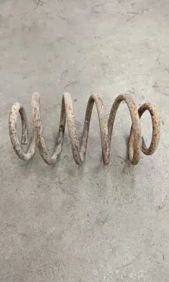 Jeep Grand Cherokee (WK) Rear coil spring
