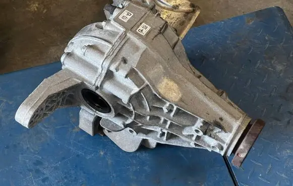 Porsche Macan (95B) Rear differential 95B525015K 4460310347