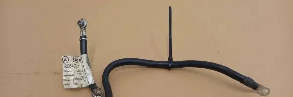 Mercedes-Benz SL R230 Positive cable (battery) A2305407207