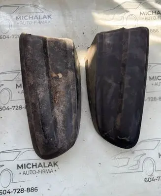 Rear bumper corner part panel trim