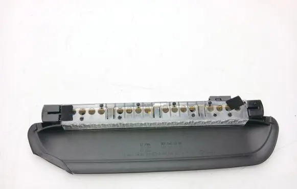BMW 5 E60 E61 Third/center stoplight 6927017
