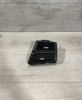 BMW X5 E70 Dashboard side air vent grill/cover trim 7161804 773201 011780002