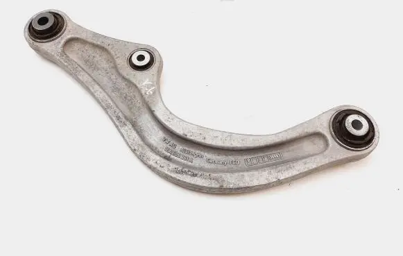 Rear control arm
