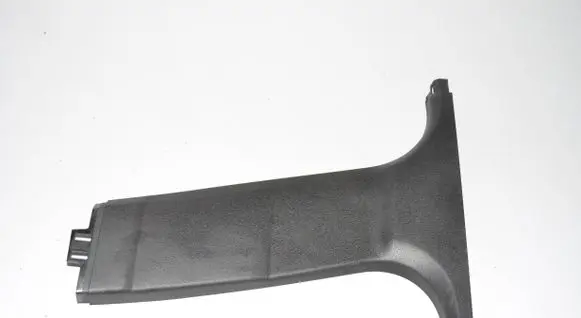 (B) pillar trim (bottom)