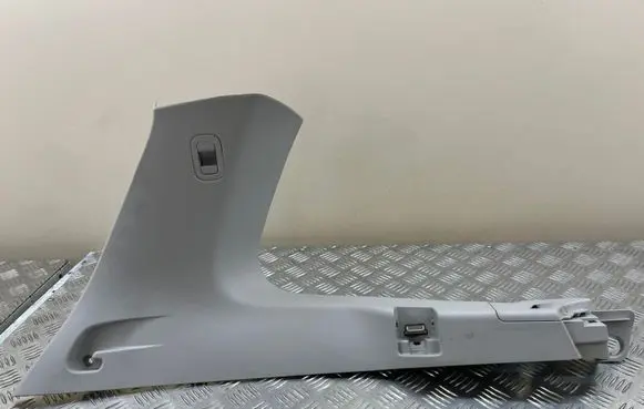 Subaru Forester SH (D)pillar trim (top) 94015SC010