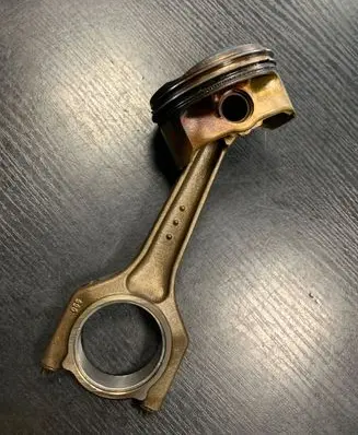 BMW 5 E60 E61 Piston with connecting rod N52B25