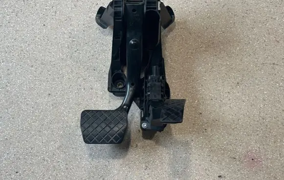 Seat Leon (5F) Pedal assembly 5Q1723058BN 5Q1723503K